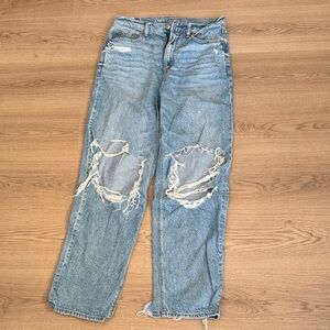American eagle Distressed Blue Jeans